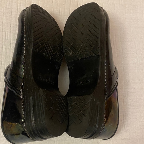 DANSKO Shiny Black Clogs - Picture 10 of 11